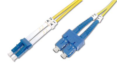 DIGITUS LWL Singlemode Patchkabel, LC / SC - zu SC Single-Modus (M) - 3 m - Glasfaser - 9/125 Mikrometer - OS2 - geschirmt - halogenfrei - Gelb DIGITUS LWL Singlemode Patchkabel, LC / SC - zu SC Single-Modus (M) - 3 m - Glasfaser - 9/125 Mikrometer - OS2 - geschirmt - halogenfrei - Gelb